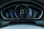 Volvo V40 D3 R-Design 2016 года (UK)